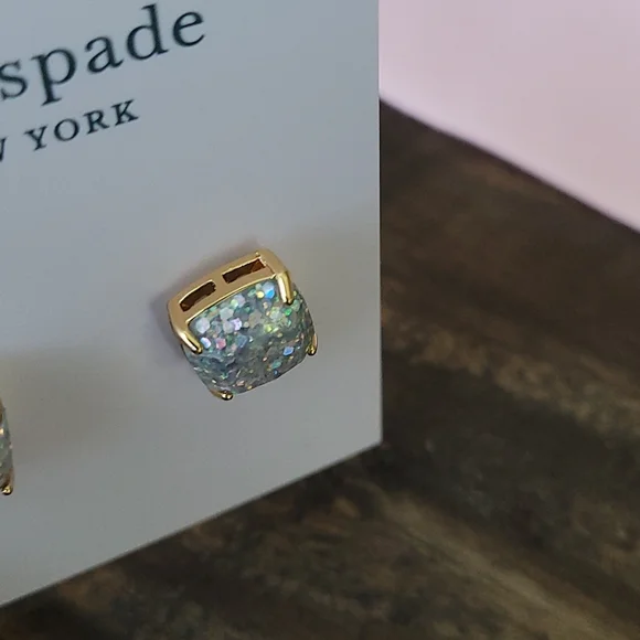KATE SPADE STUDS - Picture 2 of 5